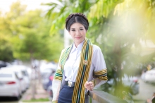 ภาพรับปริญญา มหาวิทยาลัยราชภัฏวไลยอลงกรณ์ ในพระบรมราชูปถัมภ์